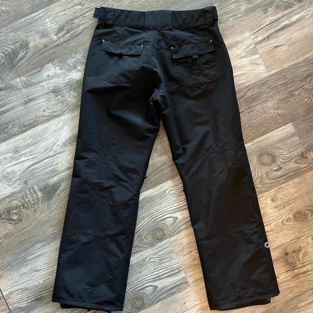 Planet Earth black snow ski snowboard pants medium